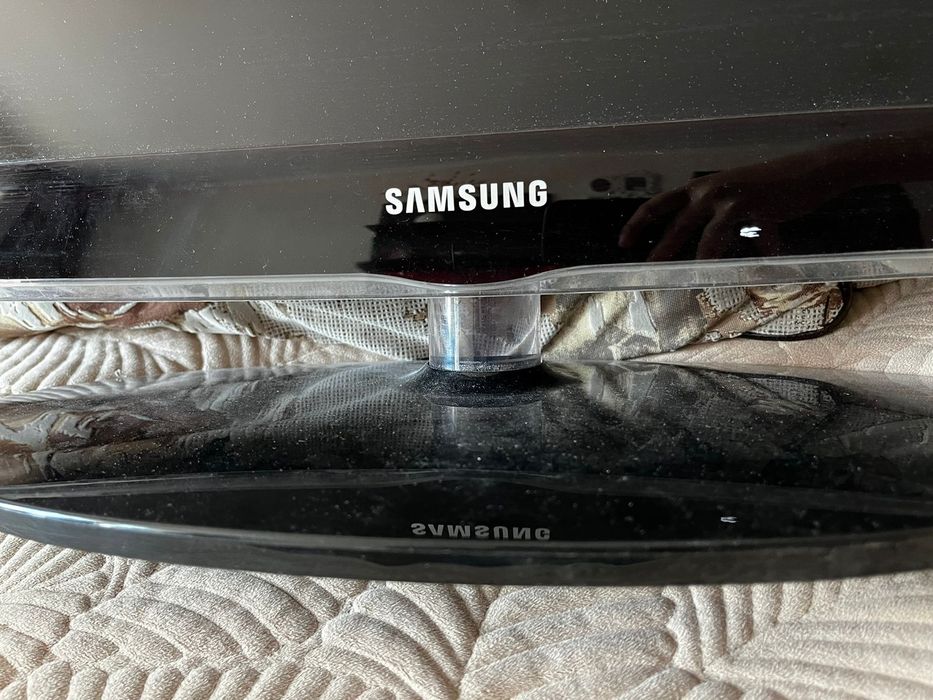 Телевизор Samsung продаю