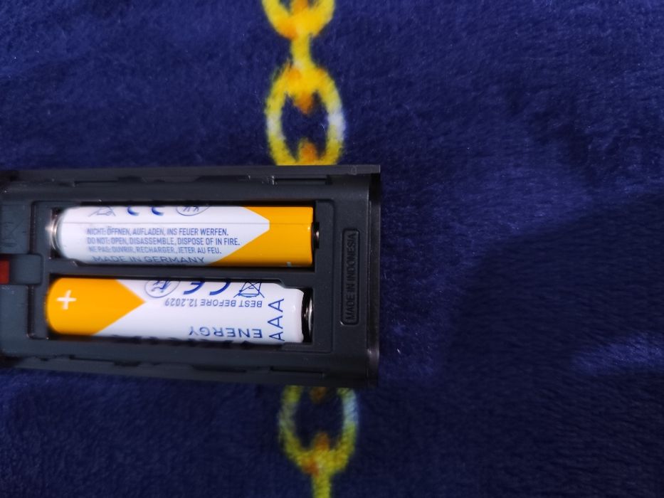 Vând telecomanda Samsung originală