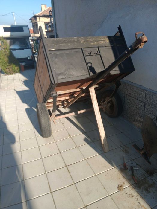 Ремарке за трактор и кола