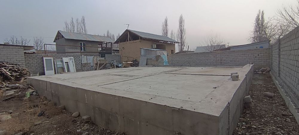 Yer sotiladi kim pen xvada