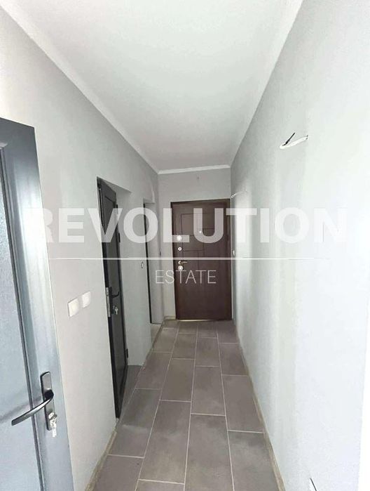 Дава се под наем Етаж от къща в Варна, Виница - 85 кв.м за 498.27 € - Снимка #8