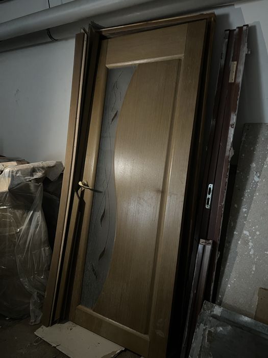 Продается унитаз, радиаторы