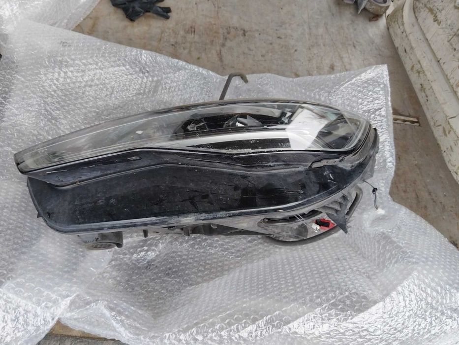 Преден ляв фар  Audi A6 4G C7 Facelift 2015-2018г Led Matrix