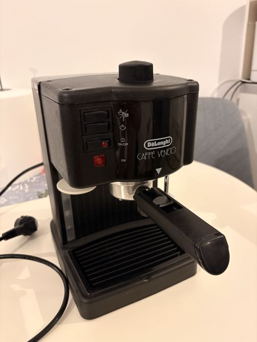 Aparat de cafea DeLonghi Bar 12F