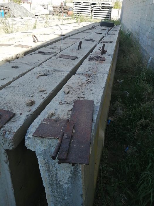 Продам ригеля 12 метровые