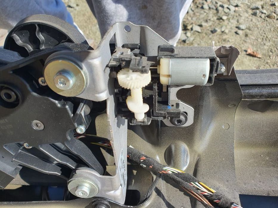 Motoras Stergator Haion Hayon Bmw F31 Livram Oriunde In Tara