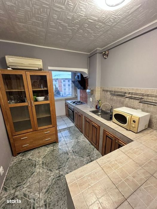 Apartament 3 camere, etaj 3, 68 mp, Zona Bd. Republicii