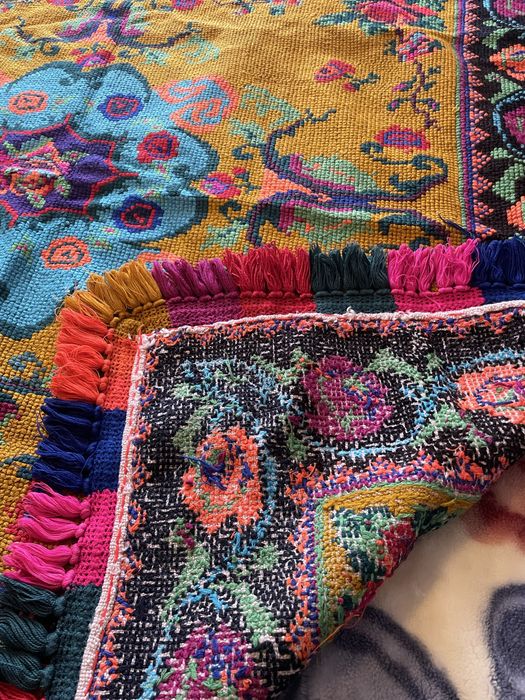 Fata de masa traditionala