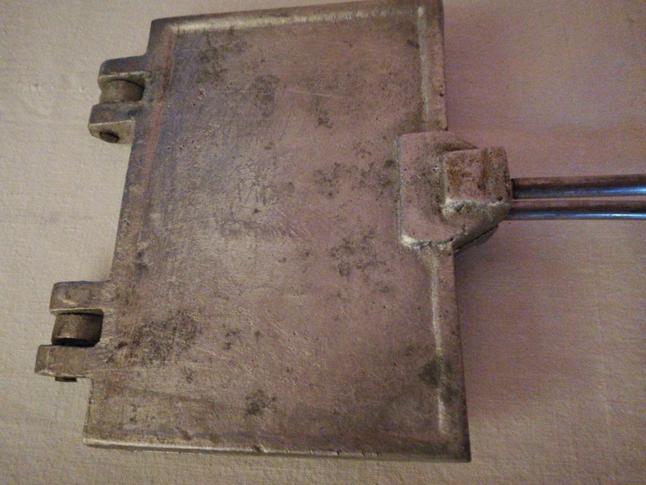 Forma din aluminiu pt saratele covrigei frusecuri