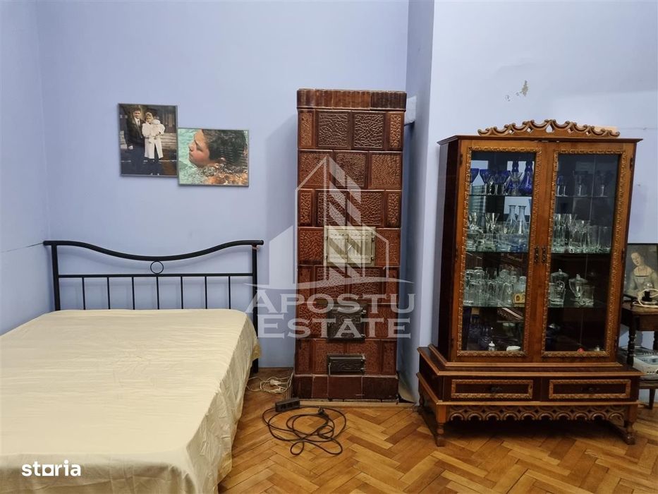 Apartament cu 4 camere de inchiriat, Ultraentral, Timisoara
