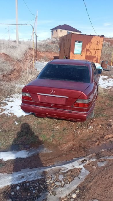 Мерседес Бенс 124 ешка казак