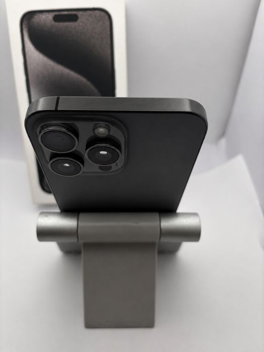 iPhone 15 Pro Max | Black Titanium | 256 GB | 80% | Перфектен