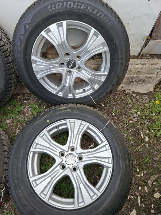 Продам диски р17  тойота