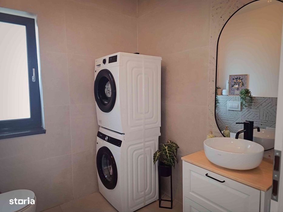 Vilă pentru familie, complex închis, curte mare | proprietar