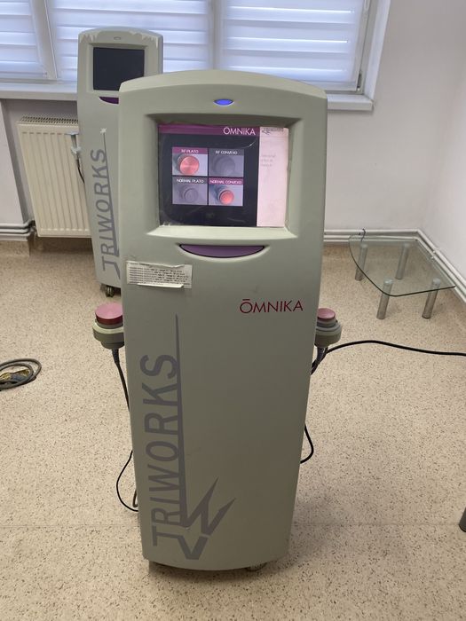 Vand echipament pentru cabinete de estetica