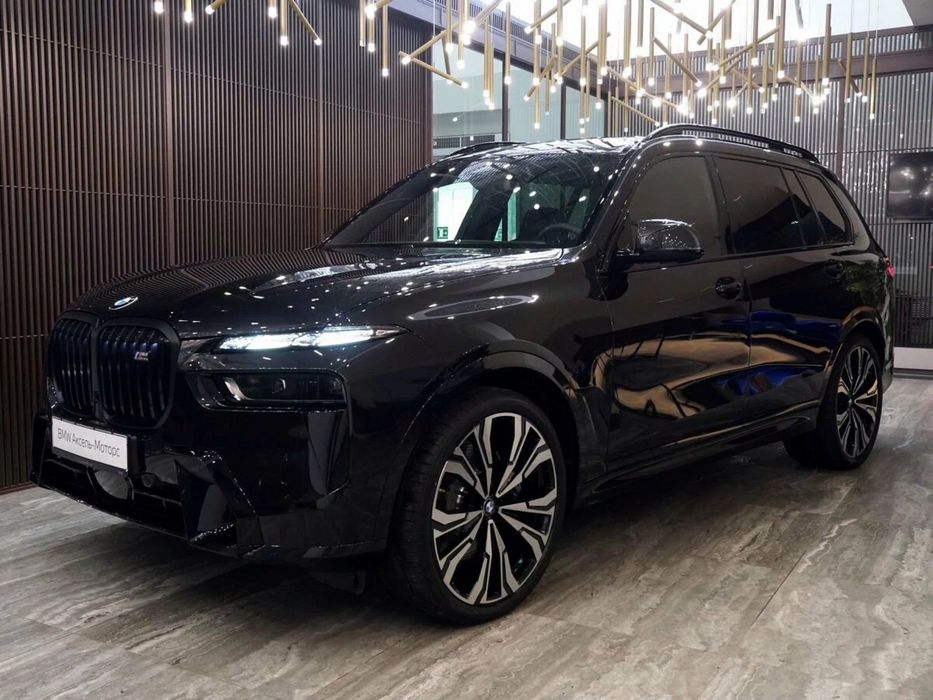 Продам свой Bmw x7 M60 full. Oficial.