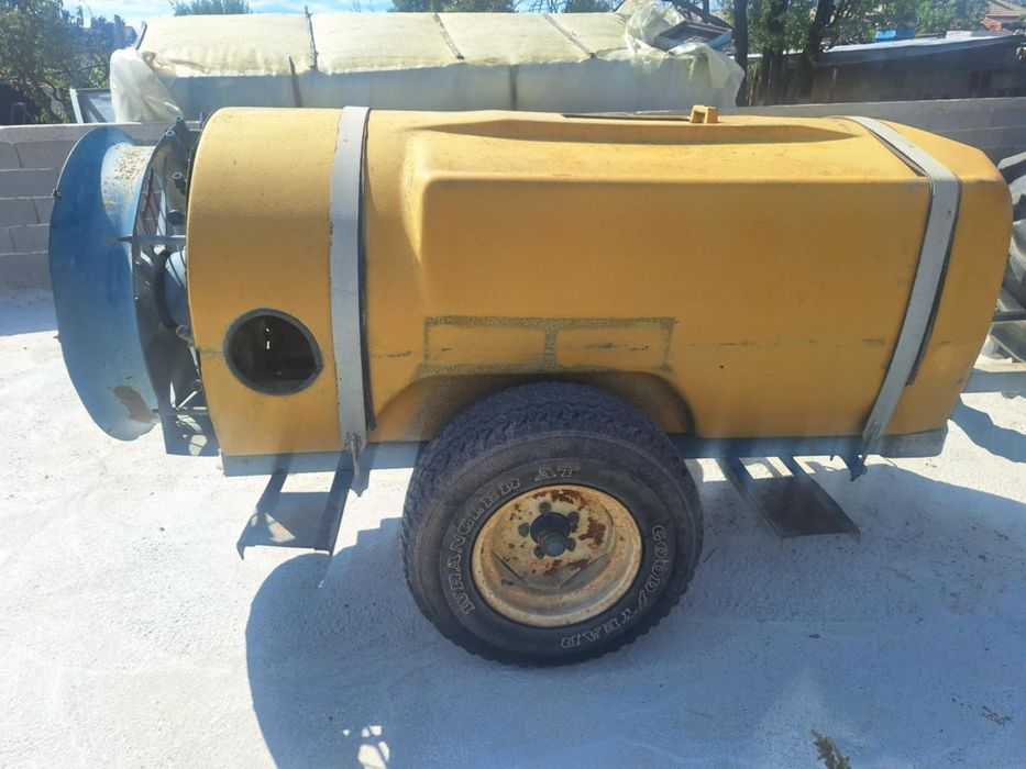 Прикачена Пръскачка