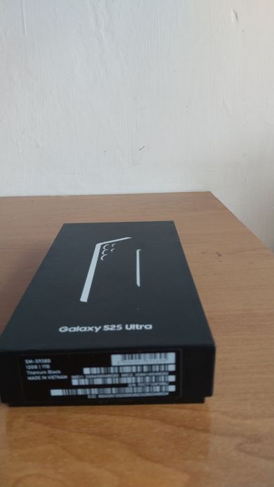 Самсунг S25ultra