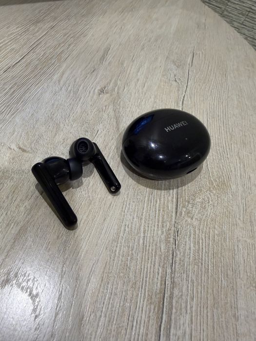 Huawei FreeBuds 4i