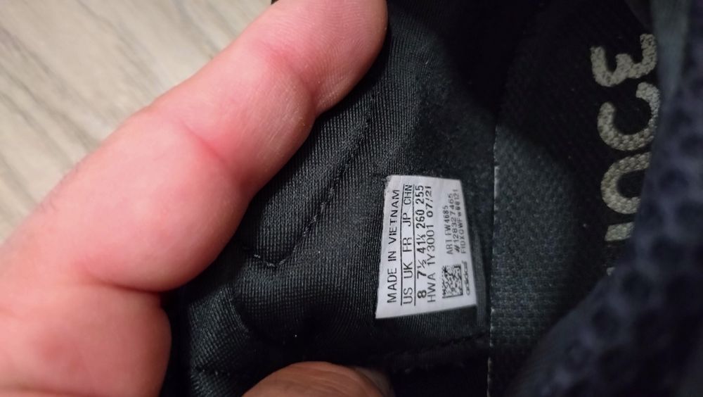 Маратонки  Adidas