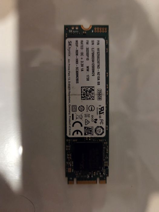SSD Micron 2210 M.2 NVMe de 512 GB