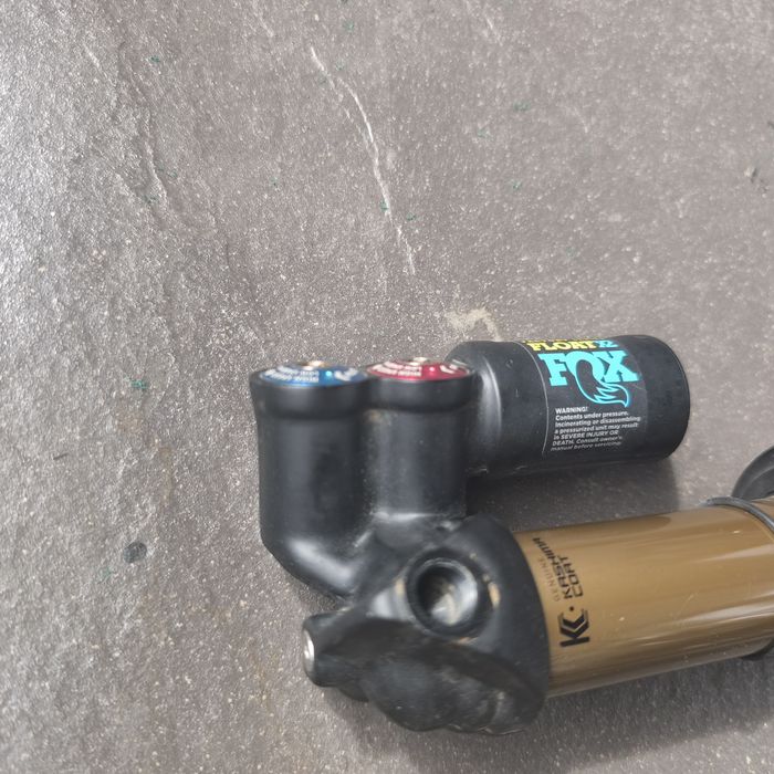 Шок Fox dhx2 kashima Float 225x75 Trunion mount