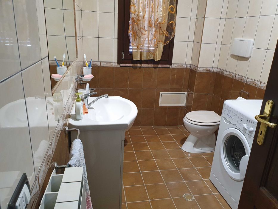 Продава се Тристаен апартамент в Казанлък - 100 кв.м за 929 €/кв.м - Снимка #5