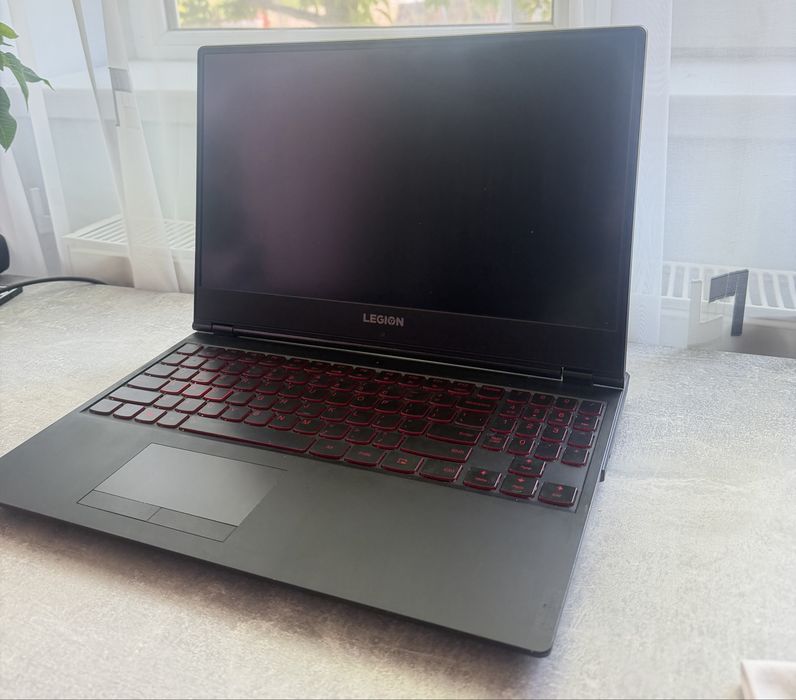 Laptop Gaming Lenovo - i5-9300H , GTX 1660ti , 16GB ram , 476GB ssd