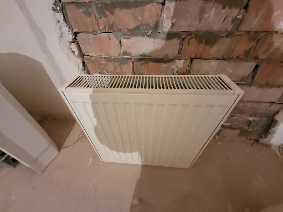 Радиаторы 4 шт. Почти