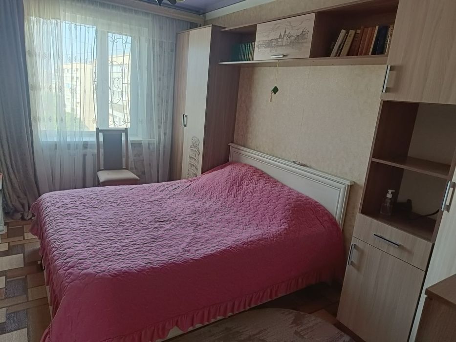Продам 4-х комнатную квартиру