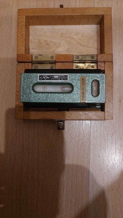 Индикаторни часовници,краечни мерки,нивелир,турбина,пясъкоструйка