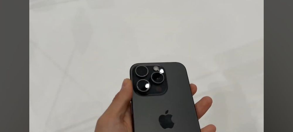 iPhone 15 pro black titanium 95%