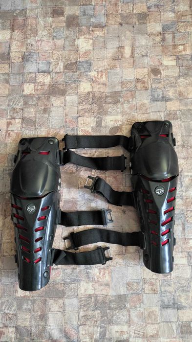 Текстилен мото екип / ботуши / наколенки / яке