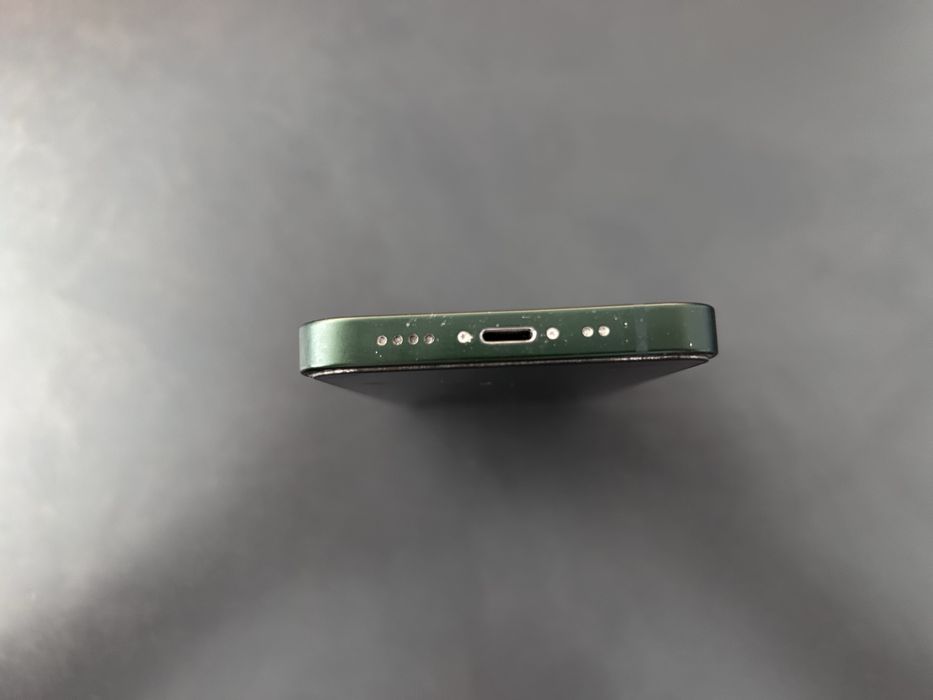 iPhone 13 mini