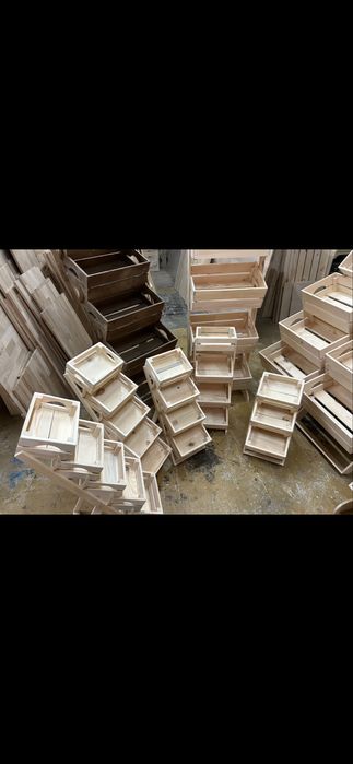 Вертикален мини стелаж