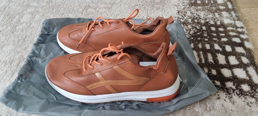 Pantofii casual piele sintetic 41-42