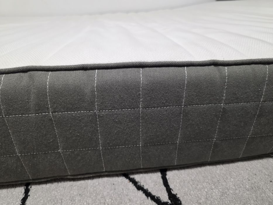 Saltea Ikea 140×200