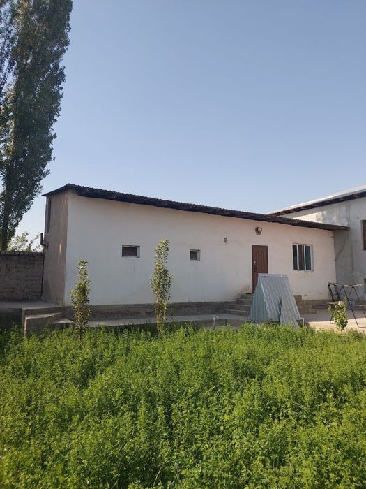 Srochno Nurafshonda 2 qavatli hovli joy sotiladi.