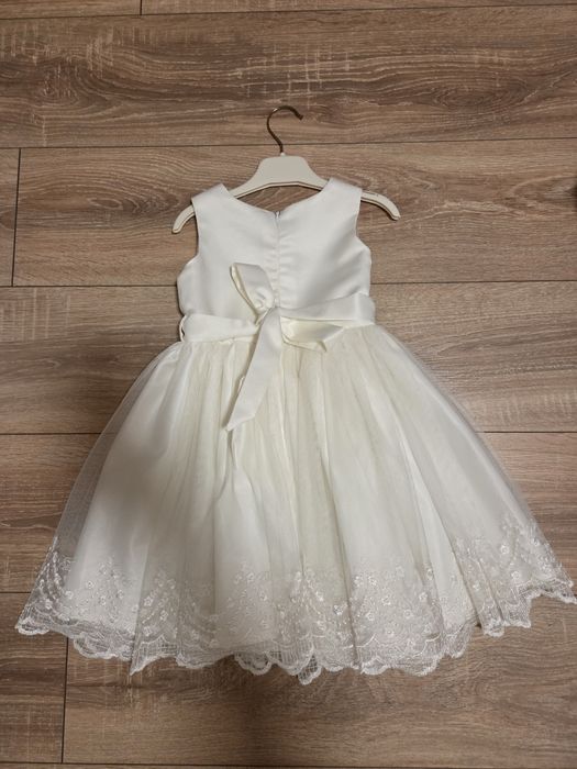 Шаферска рокля размер 116