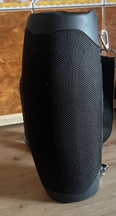 Boxa vivess utilizata dar in stare foarte buna