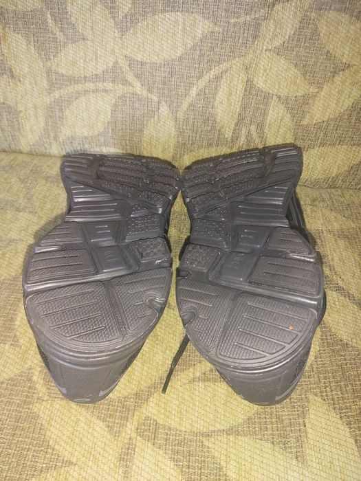 Маратонки Joma, Mizuno и Asics