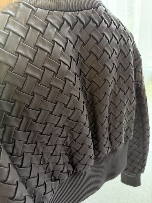 Продам куртку Bottega Venetta топ-люкс