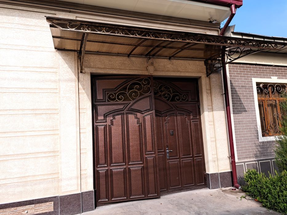 Элитные козырьки, навесы из лексана под ключ