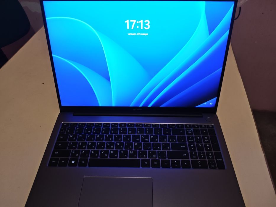 Huawei MateBook D16