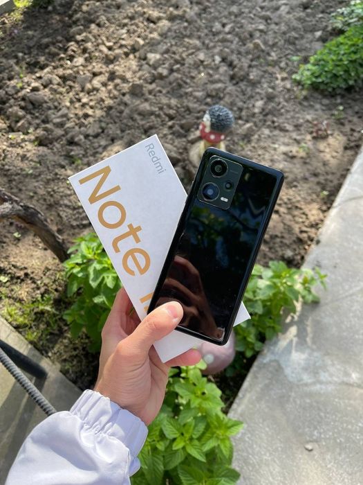 Продаётся Redmi Note 12 Pro + /5G