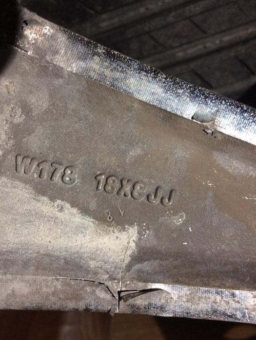 Диск сатылады р18 хром  лексустан түскен