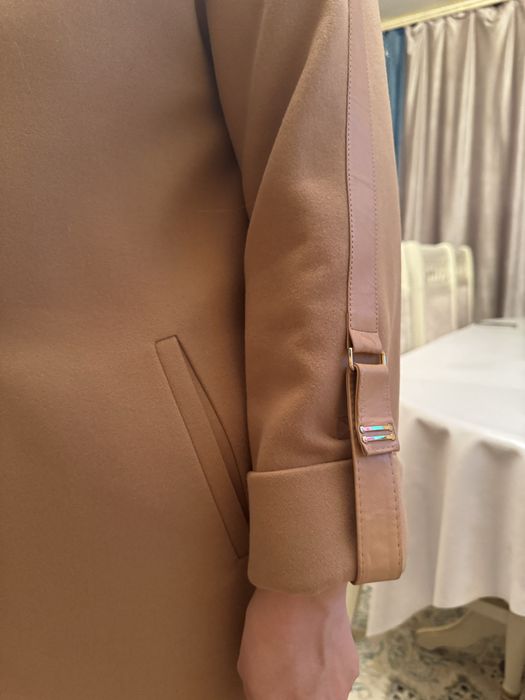 Пальто Loreta, новое