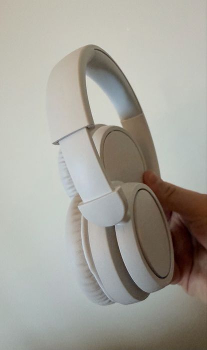 Безжични Bluetooth слушалки Philips TAUH202 бели