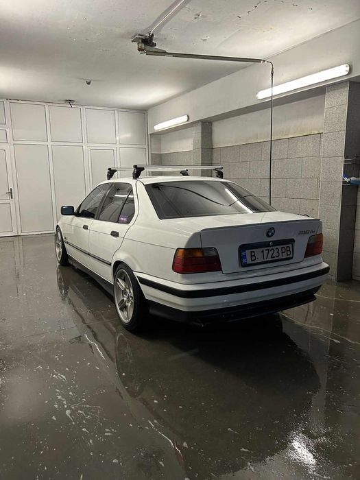 Греди за таван за BMW e36