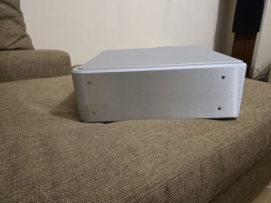 Esoteric D-02X Dac Converter